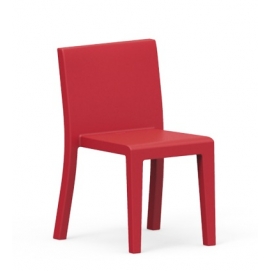 Jut Chair