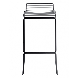 Hee bar stool