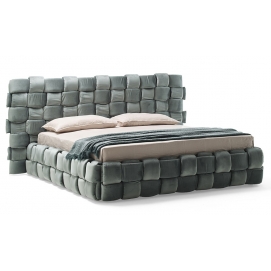 Postel Flirt